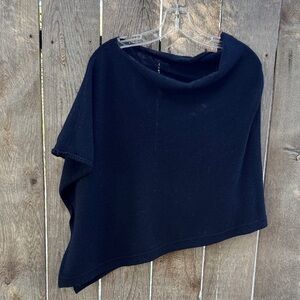 Jigsaw Classic Black Poncho